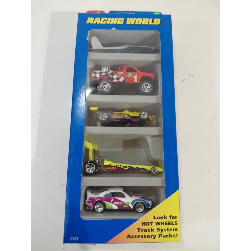 NIP Hot Wheels Racing Word 1:64 Die Cast Gift Pack (Boat Top Fuel Indy Car)